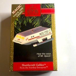 Star Trek Shuttlecraft Galileo Hallmark Ornament 1992 Talks NIB w/light string